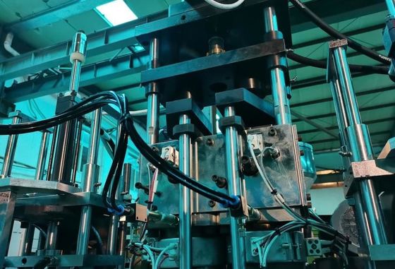 Five Layer HDPE 1 Gallon Lubricant Bottle